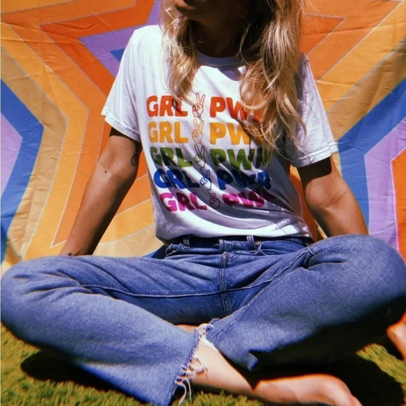 NEW! Sunday Fun “Girl Power” Rainbow Graphic Cotton Short Sleeve T-Shirt - Picture 3 of 10